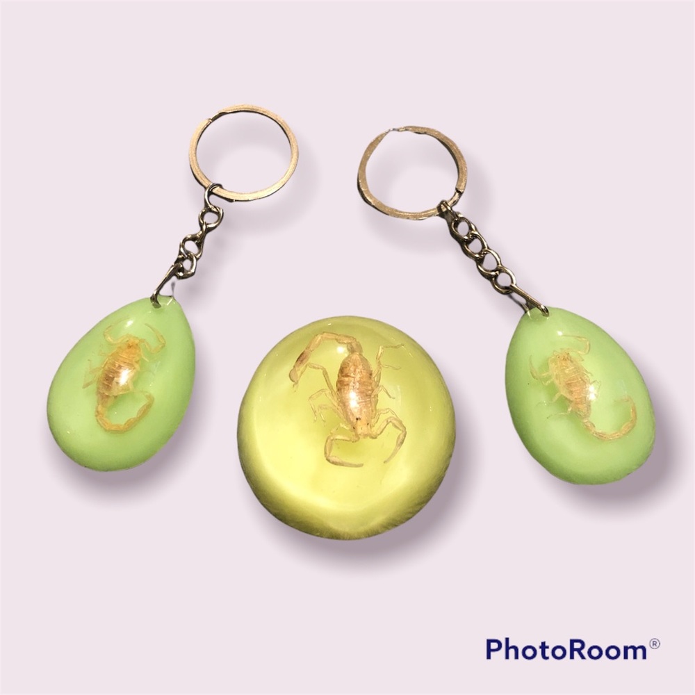 Glow in the dark keychains